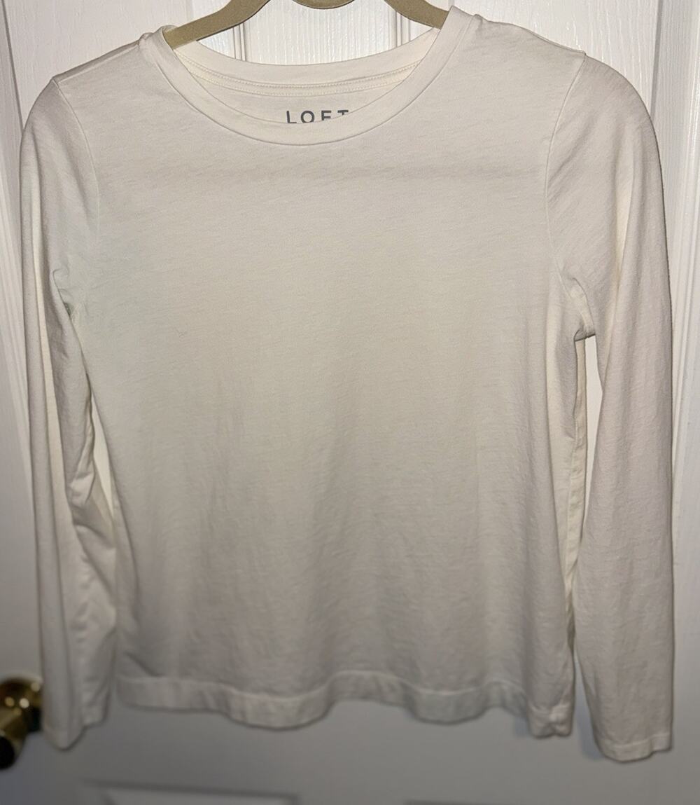 LOFT Women’s Ivory Solid Crew Neck Long Sleeve Knit T-Shirt Size M